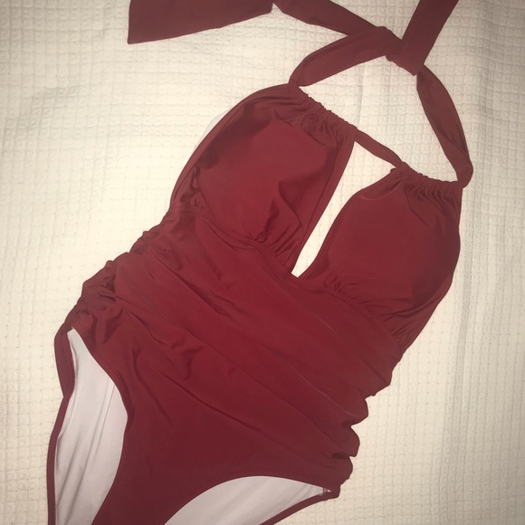 Cupshe XL One Piece Halter Bathing Suit - Picture 2 of 8